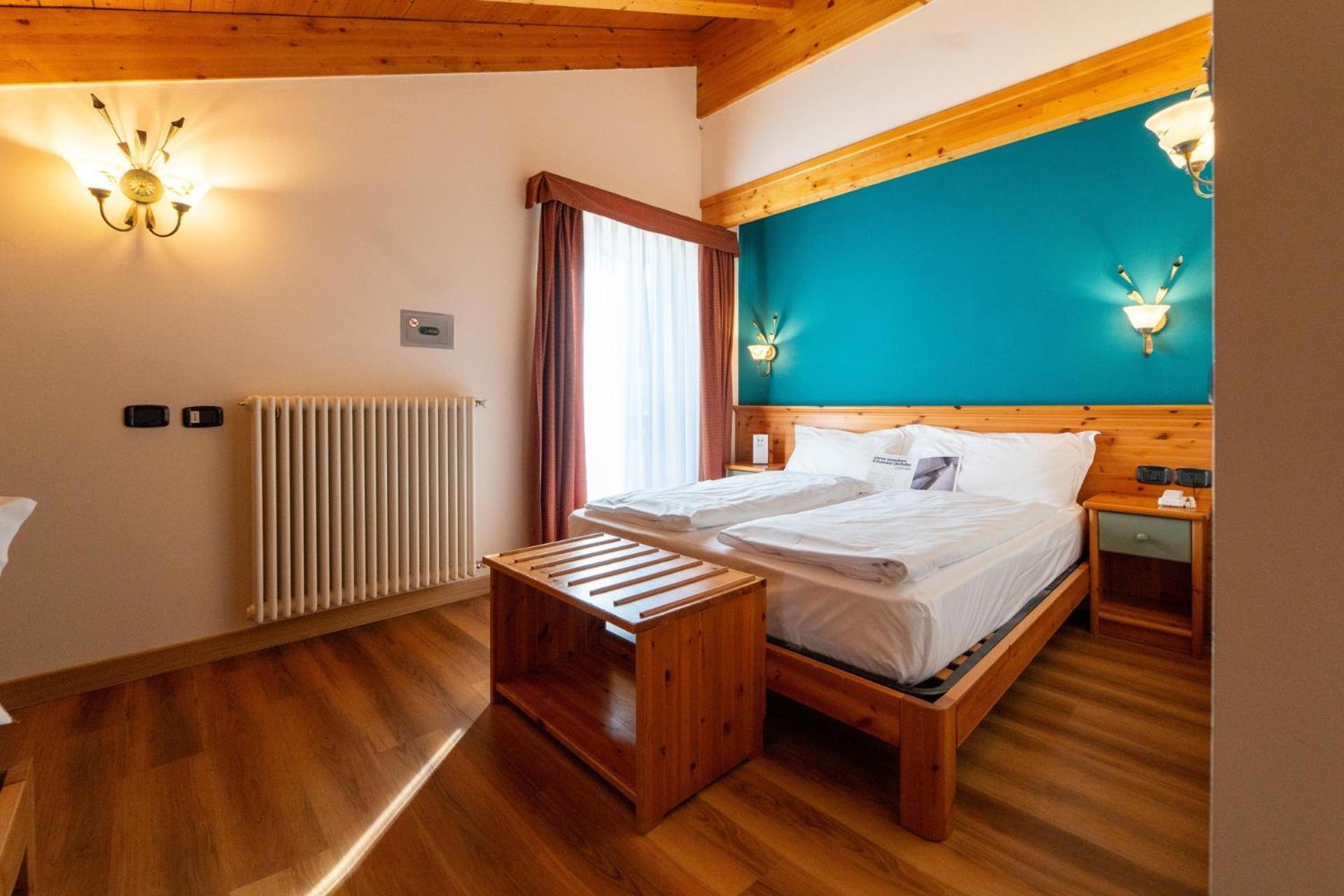 Hotel Primula 3*