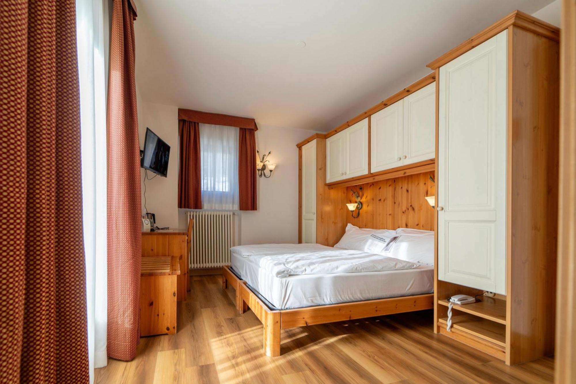 Hotel Primula 3*